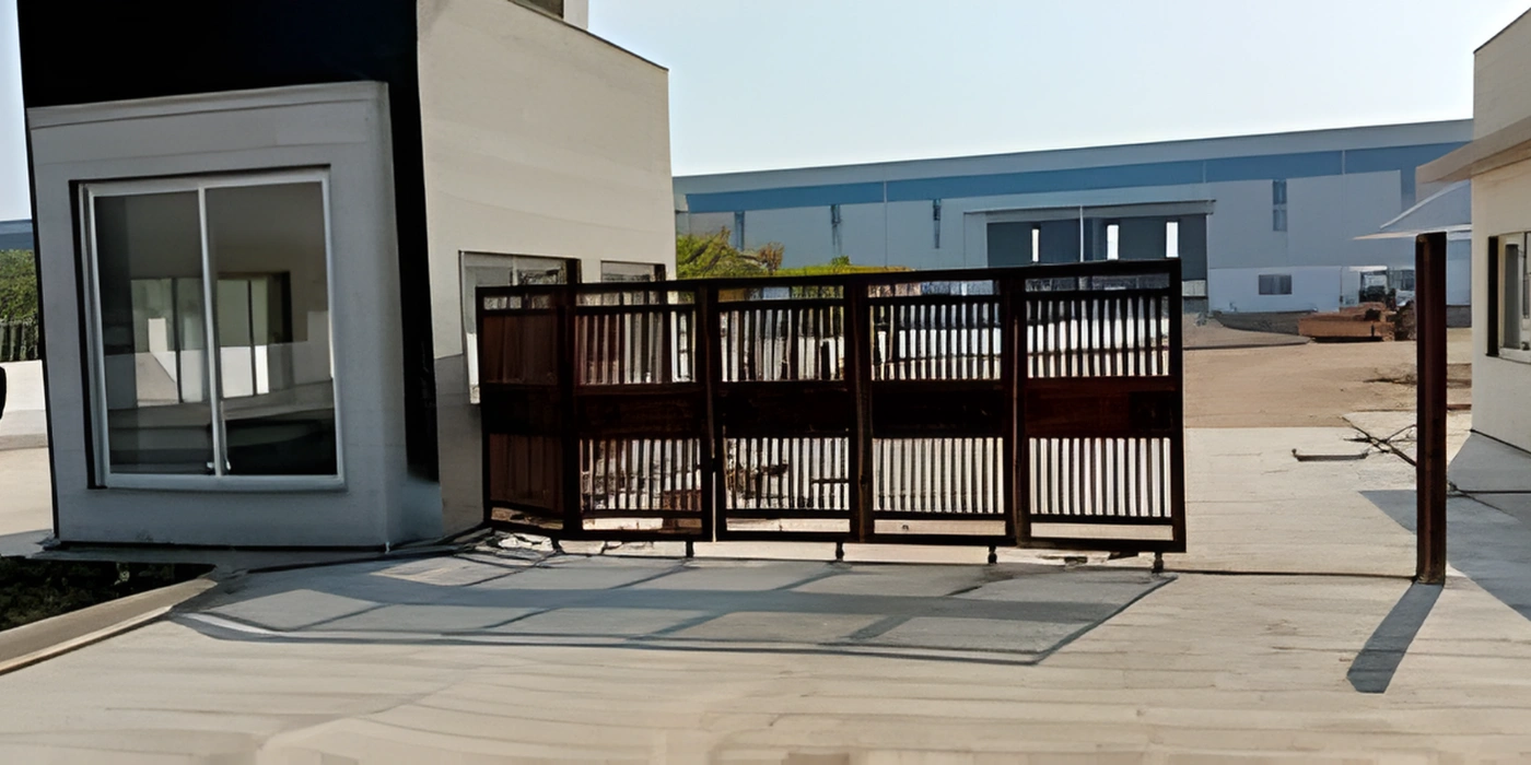 Factory industrial rolling shutters and automated gates